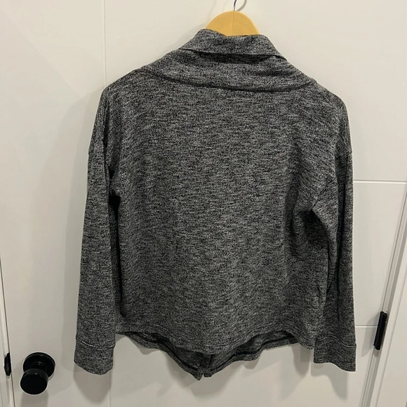 Eddie Bauer gray button  up cardigan size small - Picture 15 of 15